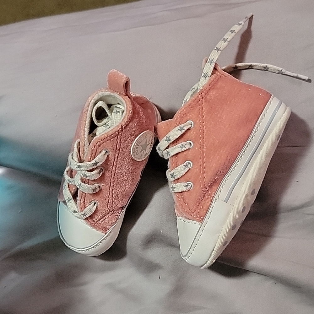 Baby girl converse shoes